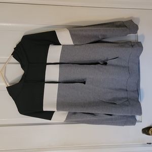 Lightweight hooded sweatshirt